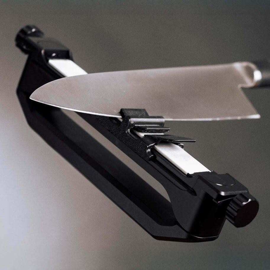 🛠️Outdoor & Kitchen Must-Have – Venture Portable Knife Sharpener, Lightweight Pocket-Size Blade Sharpener